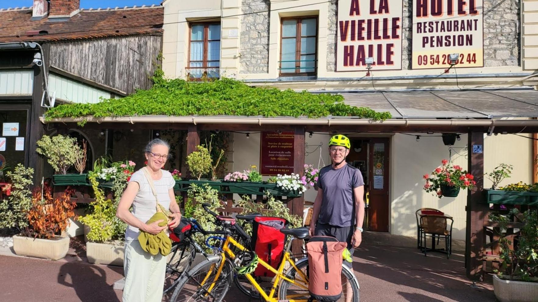 A La Vielle Halle Souppes-sur-Loing Екстериор снимка